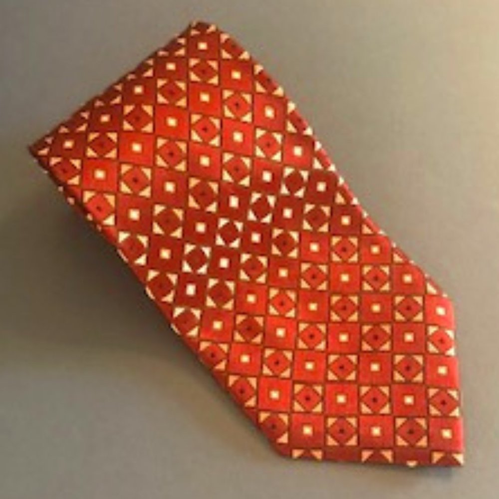 Men's Tie in Maroon and Silver